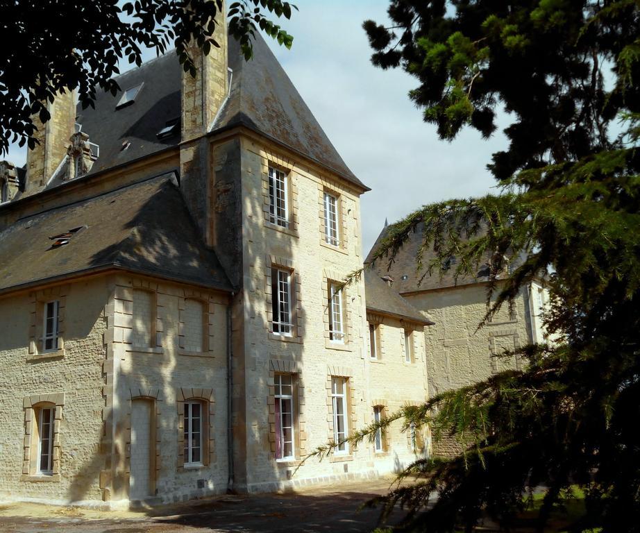 Chateau Turgot Gites Bons-Tassily Δωμάτιο φωτογραφία